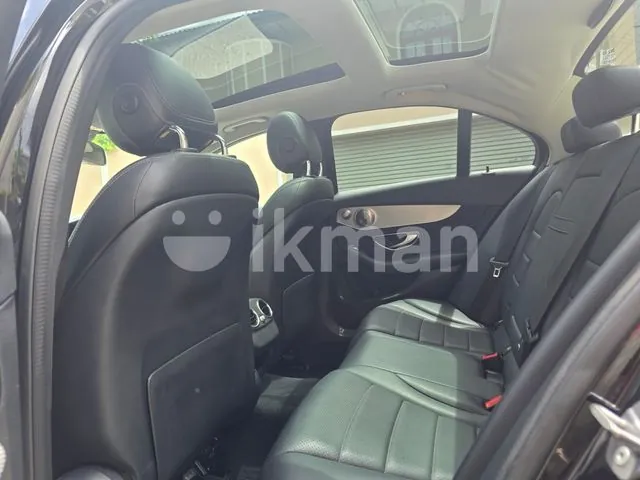 Mercedes-Benz C350 2016 photo 4