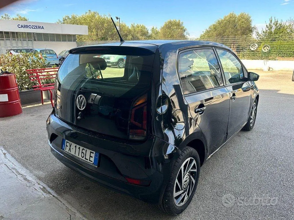 Volkswagen Up 2019 photo 4