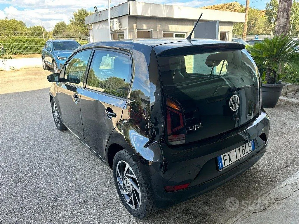 Volkswagen Up 2019 photo 5