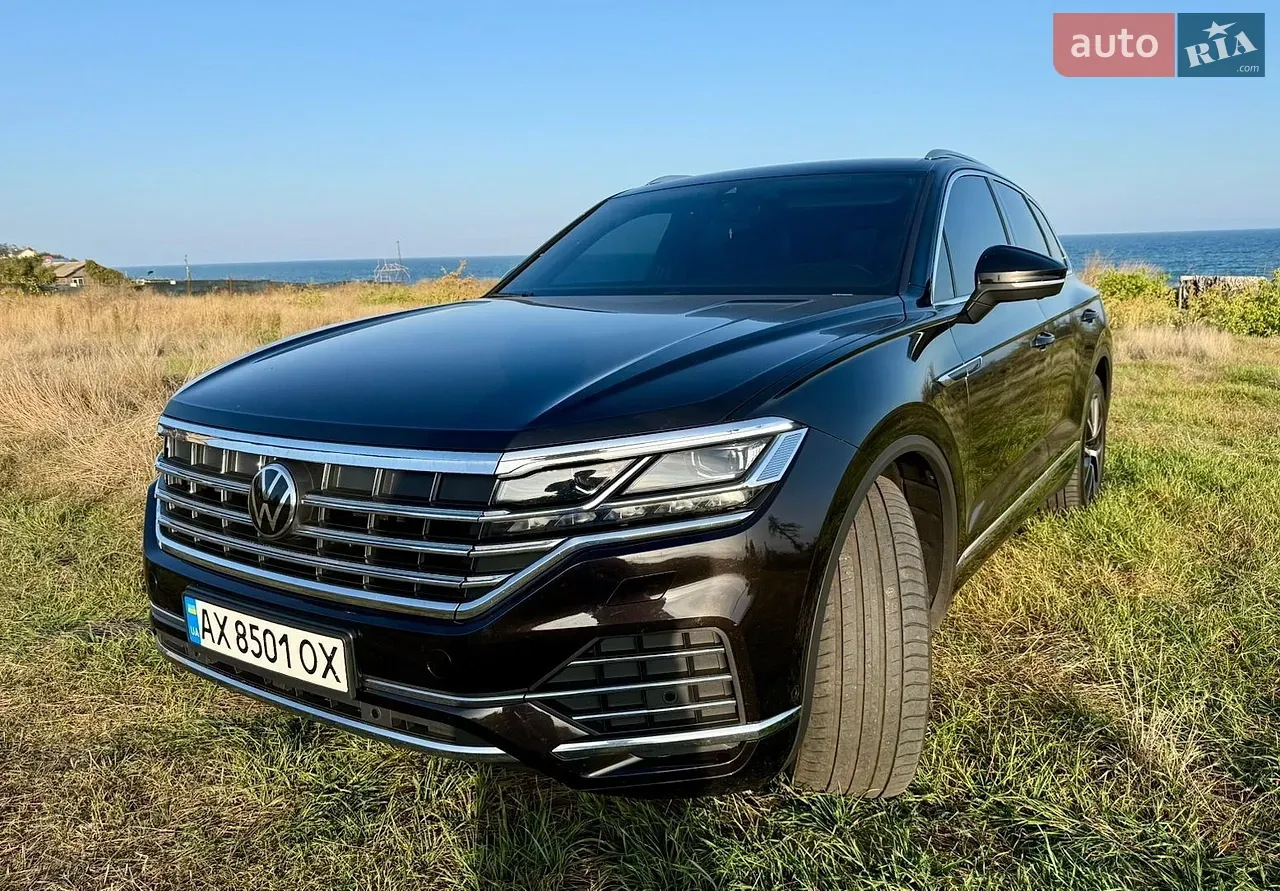 Volkswagen Touareg 2022 photo 2