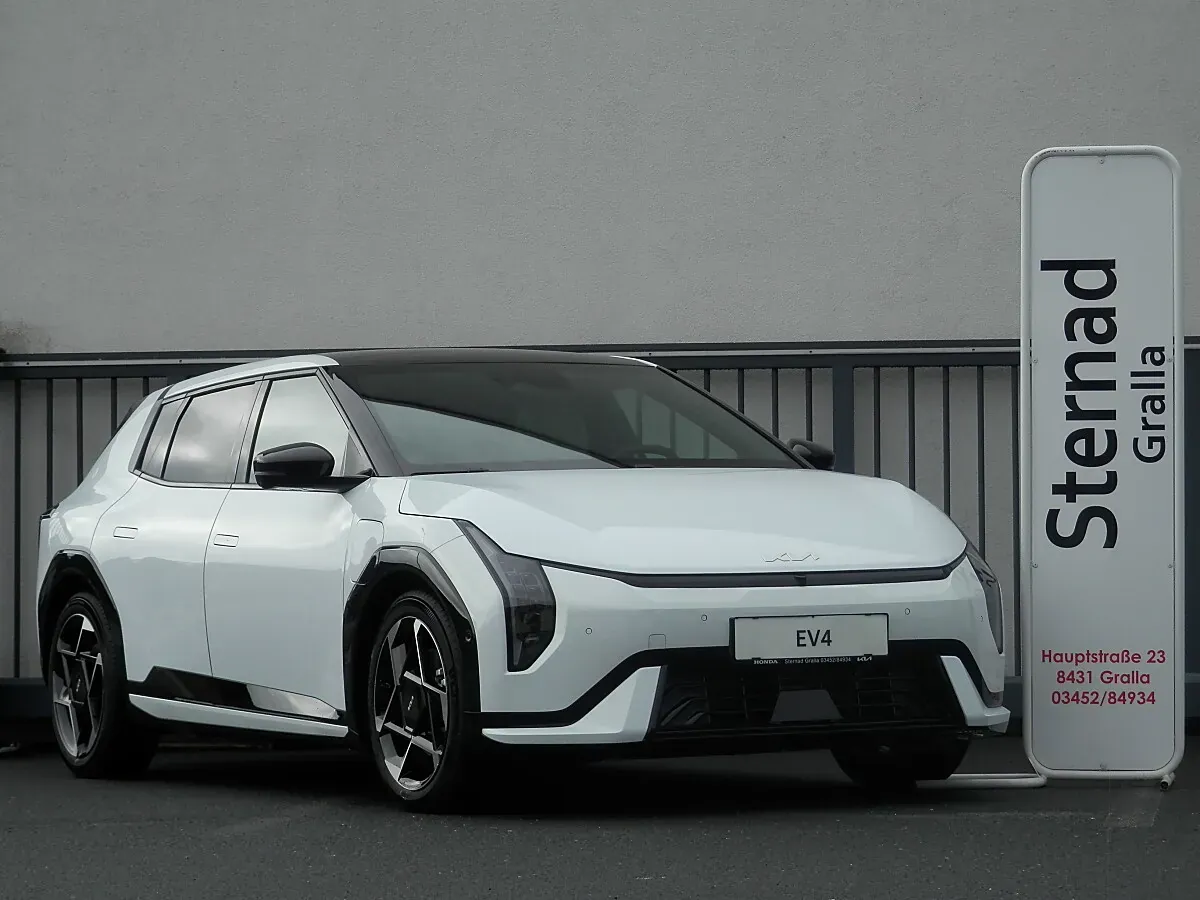 Kia Ev4 2026 photo 2