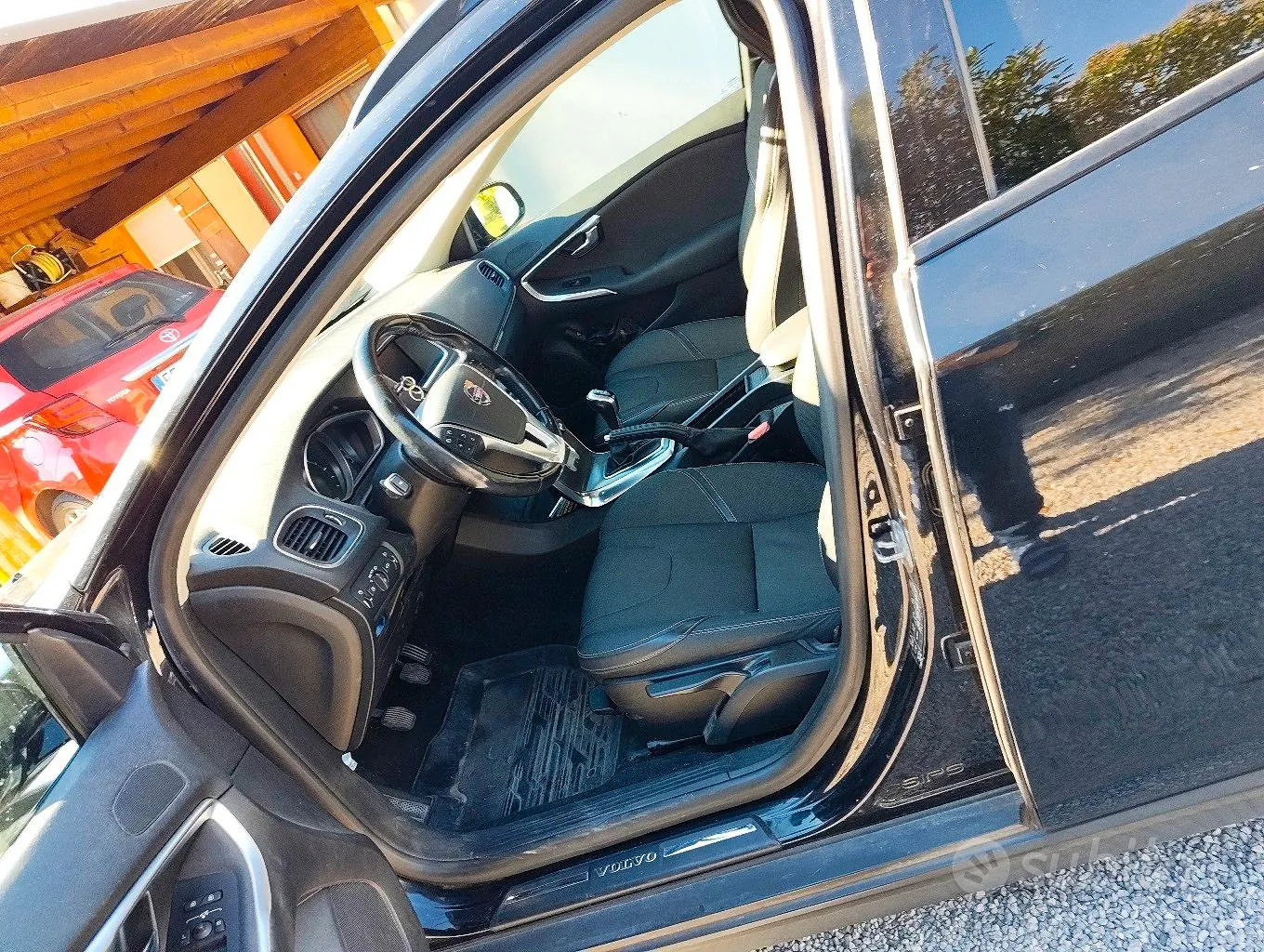 Volvo V40 Cross Country 2014 photo 5