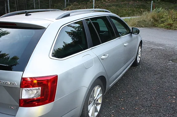 Skoda Octavia 2014 photo 5