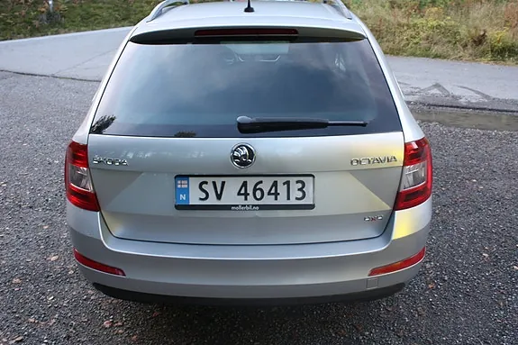 Skoda Octavia 2014 photo 4
