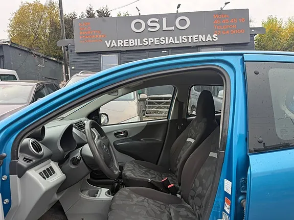 Suzuki Alto 2011 photo 2