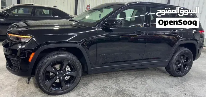 Jeep Cherokee 2024 photo 2