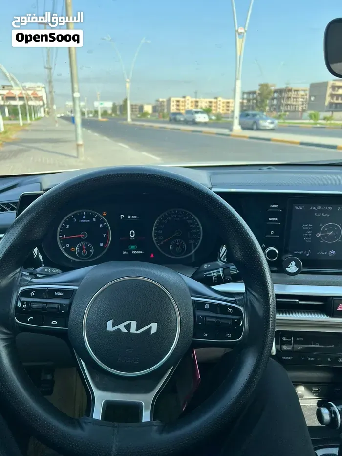 Kia K5