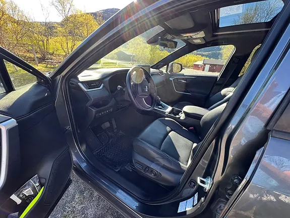 Toyota Rav4 2021 photo 4
