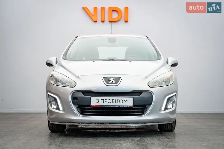Peugeot 308 2013 photo 5