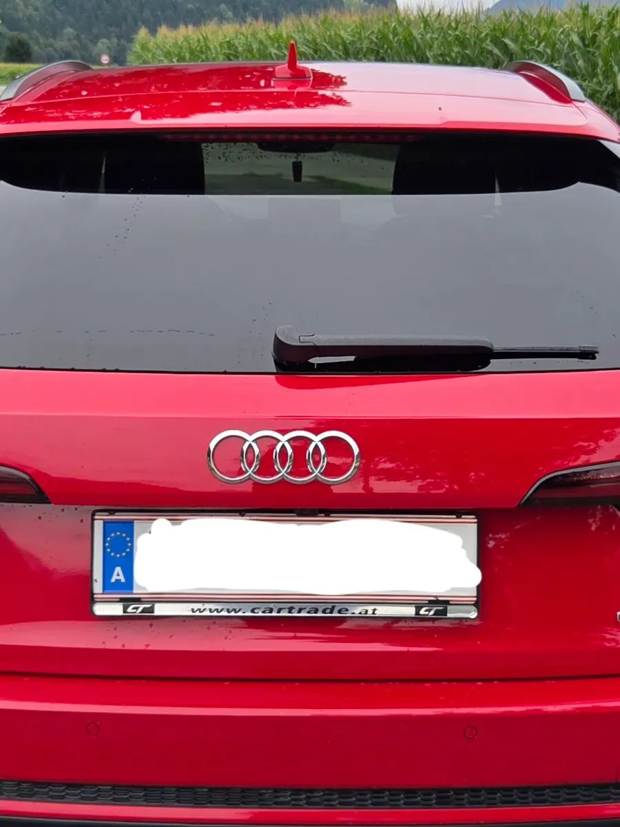 Audi A4 2018 photo 3