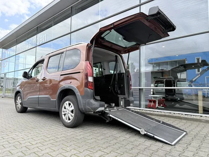 Peugeot Rifter 2019 photo 2