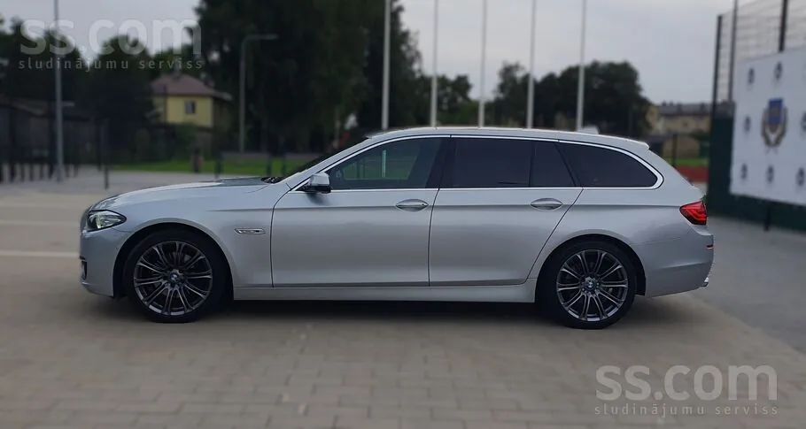 BMW 520 2014 photo 4