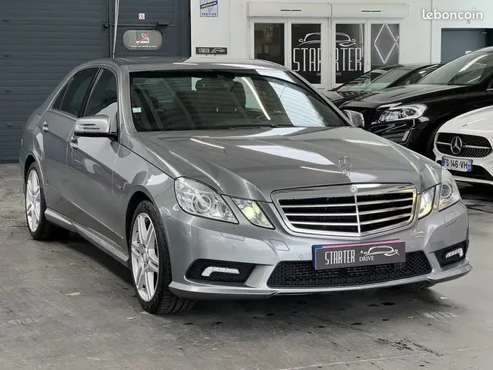 Mercedes-Benz E-Class 2011 photo 3