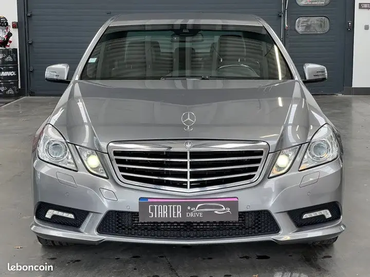 Mercedes-Benz E-Class 2011 photo 2