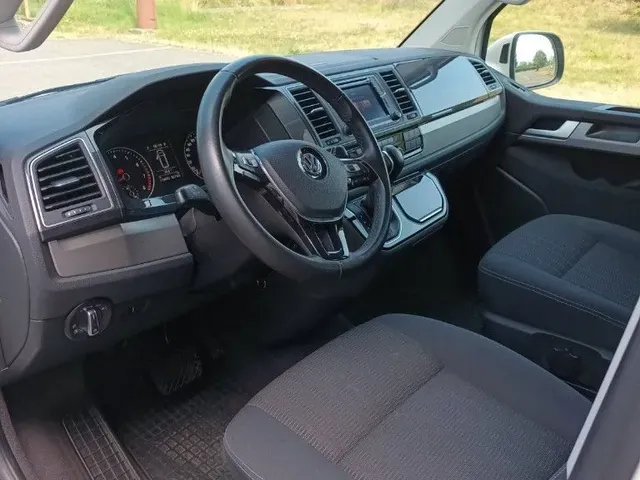 Volkswagen T6 Multivan 2017 photo 3
