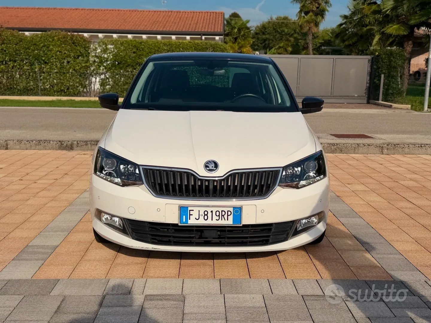 Skoda Fabia 2017 photo 2