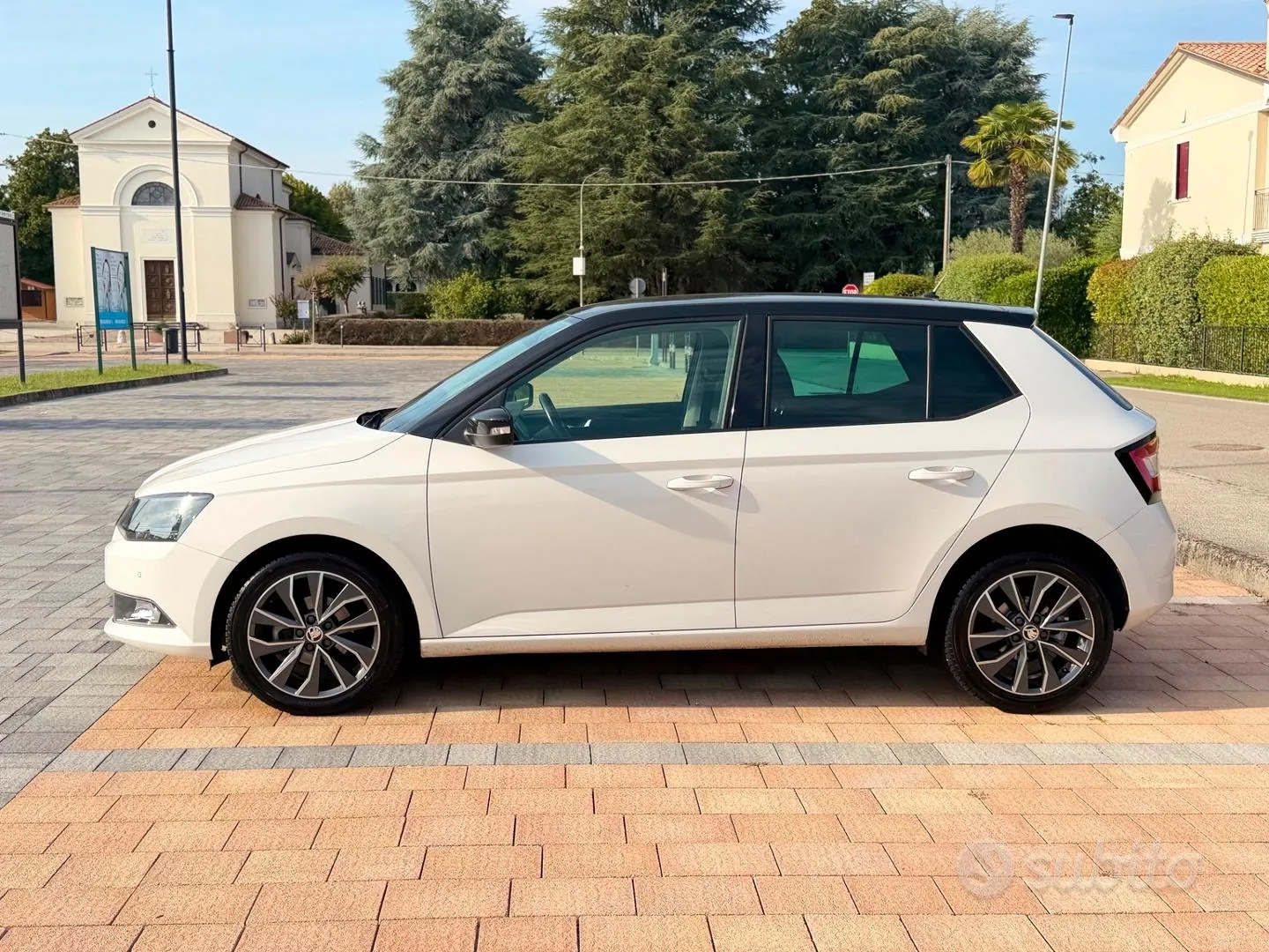 Skoda Fabia 2017 photo 5