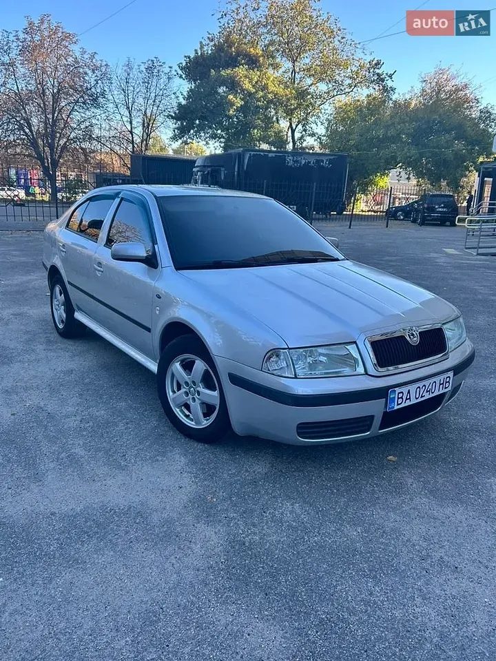Skoda Octavia 2003 photo 3