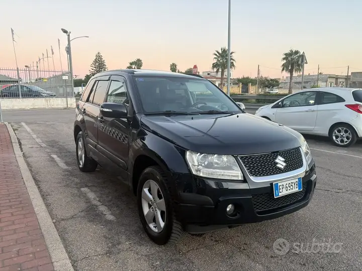 Suzuki Grand Vitara 2013 photo 3