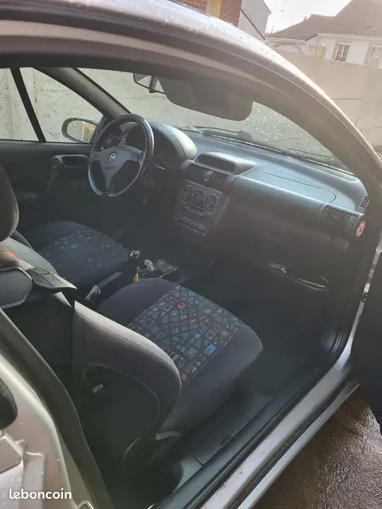 Opel Tigra 1998 photo 2