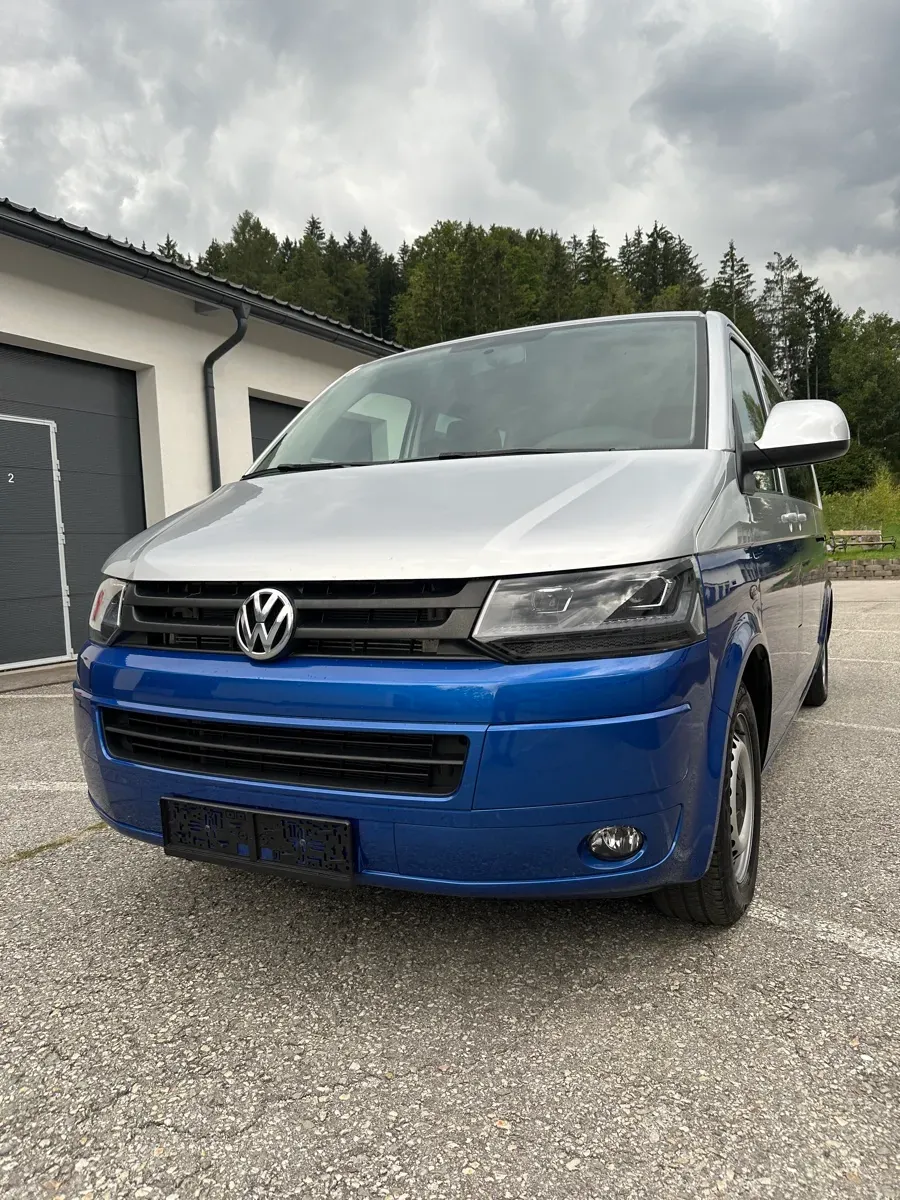 Volkswagen T5 2011 photo 2
