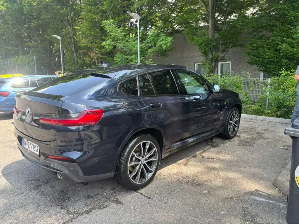 BMW X4 2019 photo 2