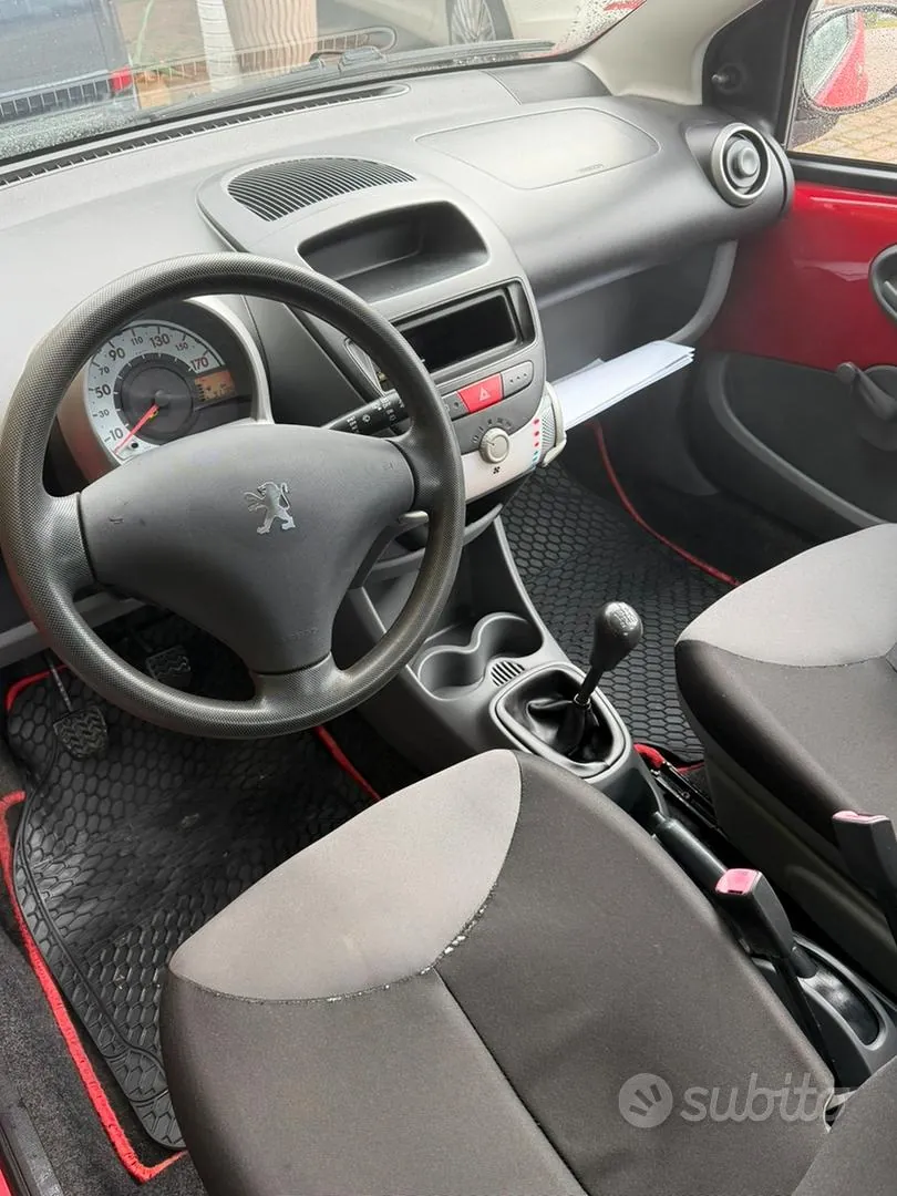 Peugeot 107 2009 photo 5