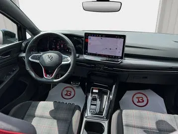 Volkswagen Golf Gti 2024 photo 2