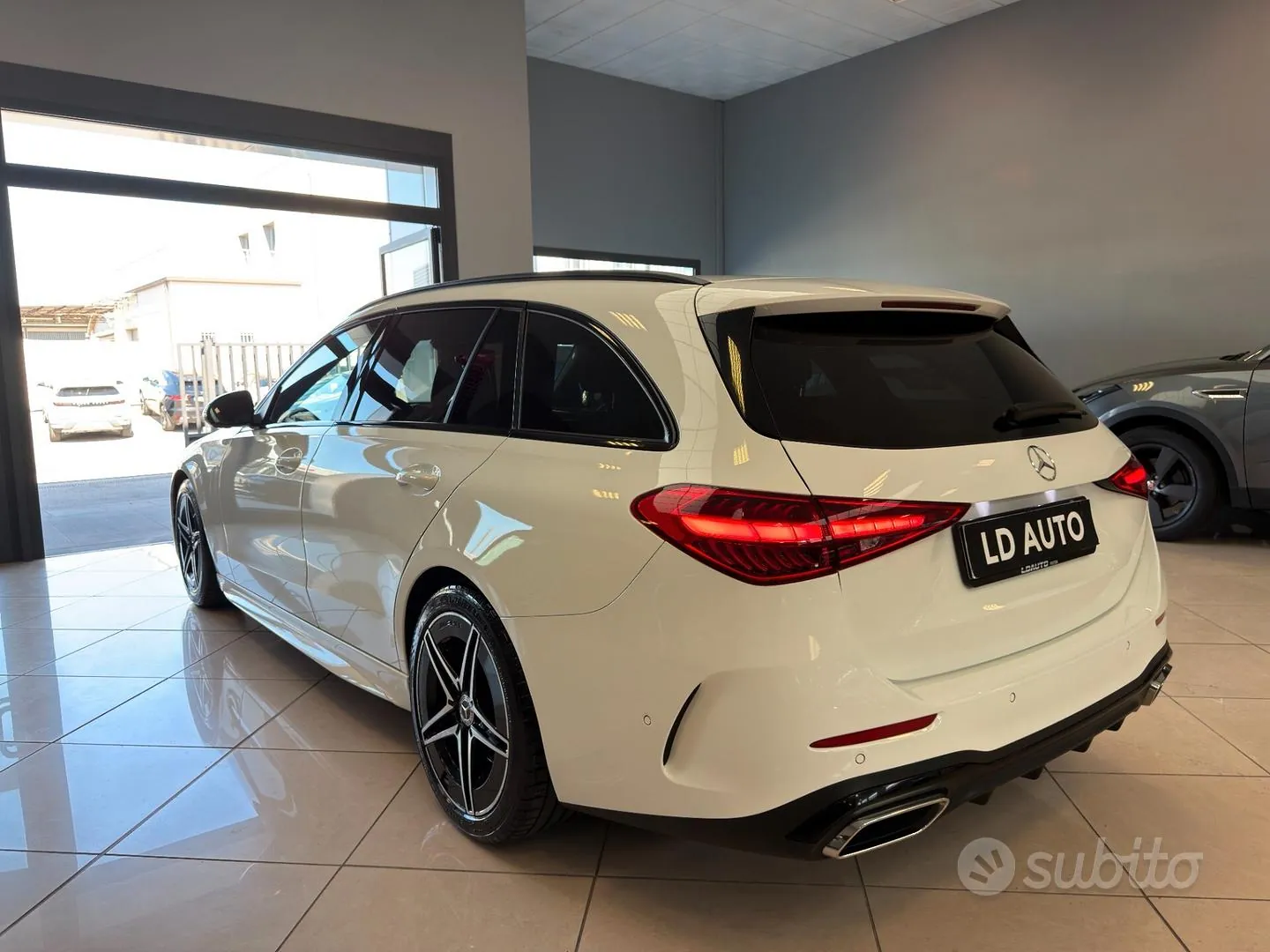 Mercedes-Benz C 2023 photo 5