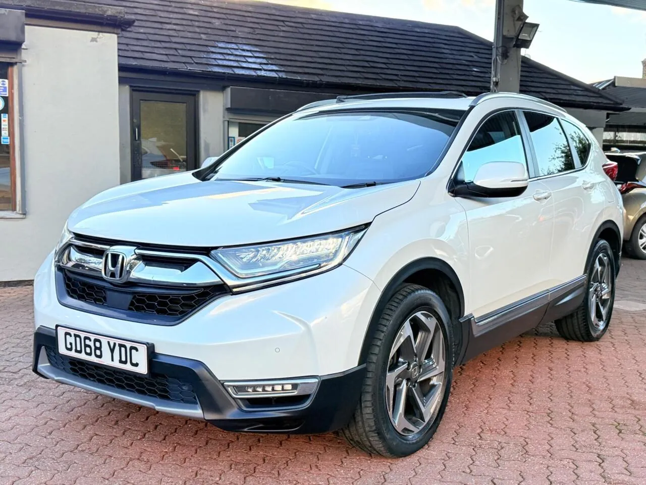 Honda Cr-V 2018 photo 2