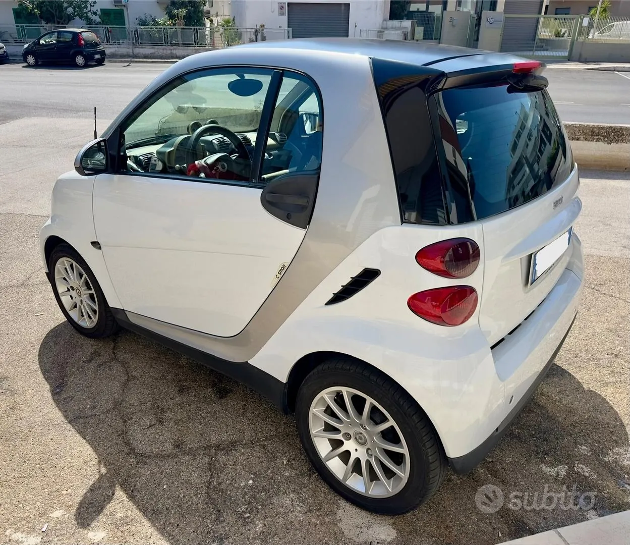 Smart Fortwo 2010 photo 4