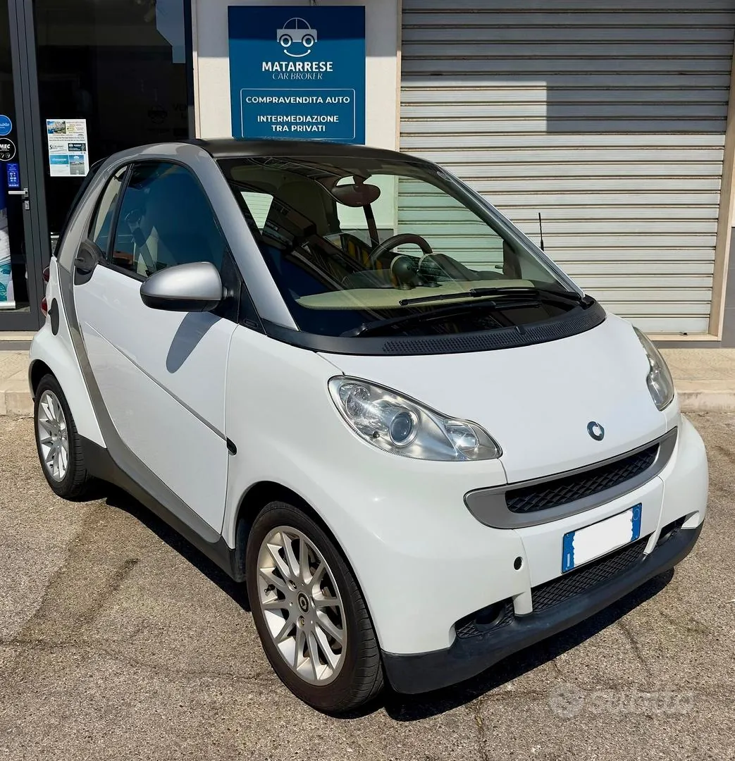 Smart Fortwo 2010 photo 3