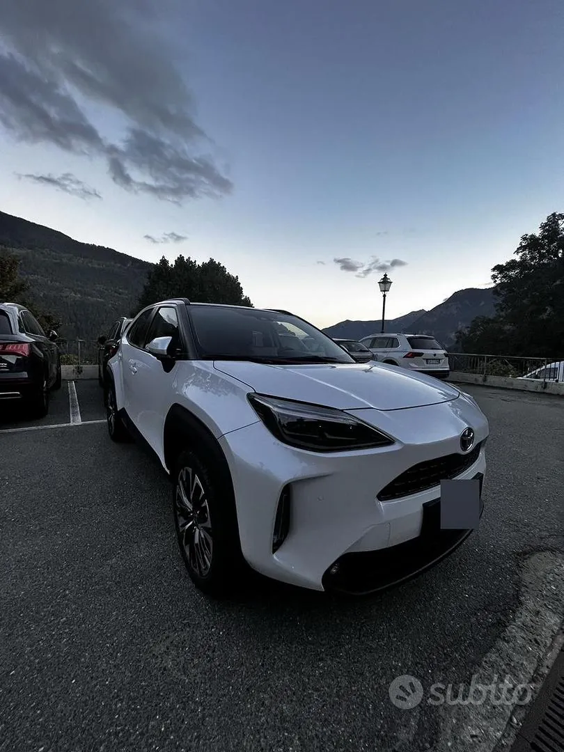 Toyota Yaris Cross 2023 photo 3