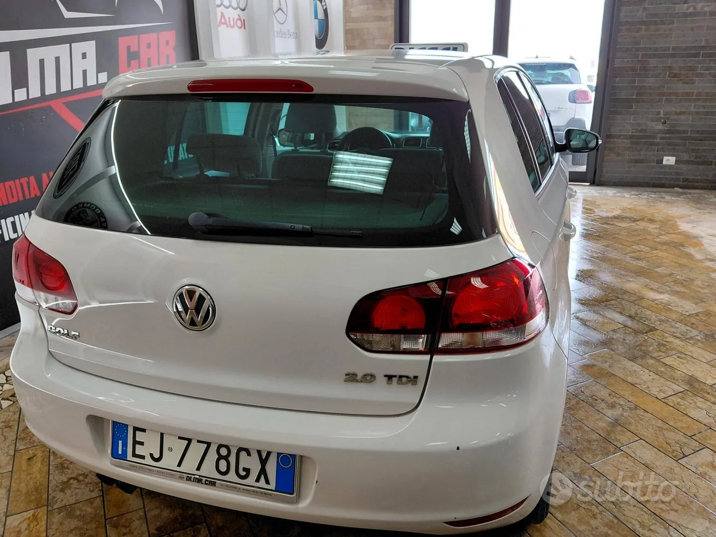 Volkswagen Golf 2011 photo 3