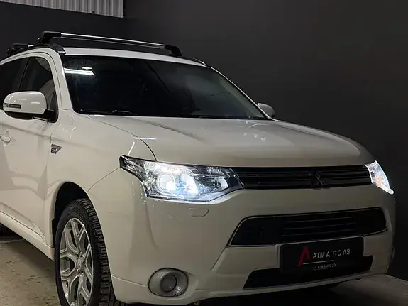 Mitsubishi Outlander 2015 photo 4