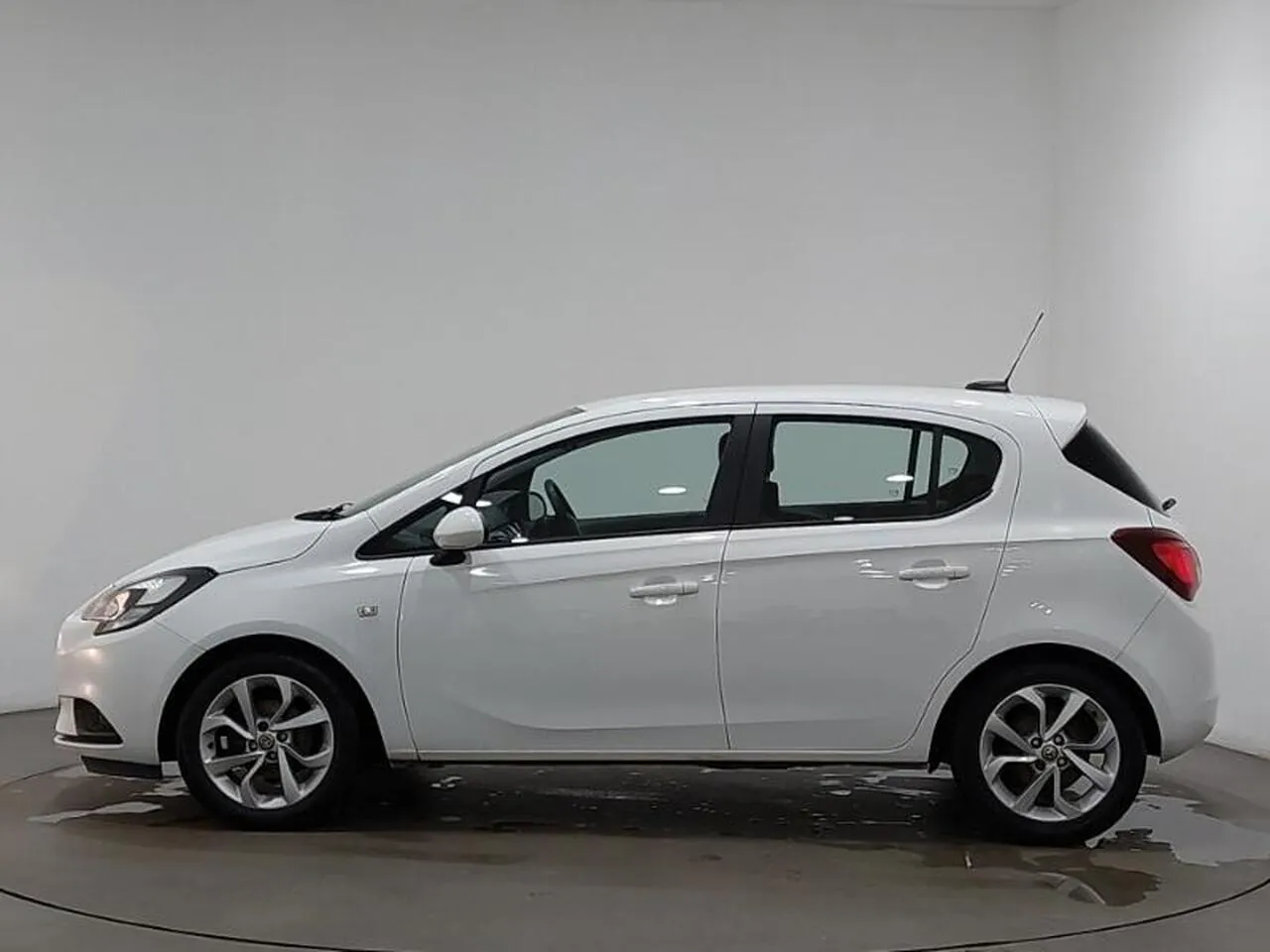 Vauxhall Corsa 2017 photo 4