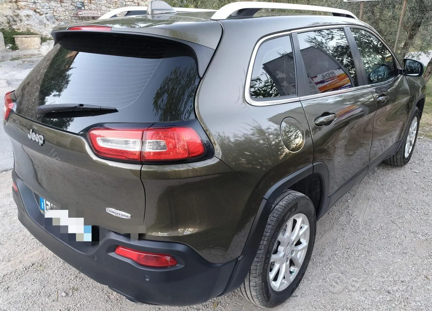 Jeep Cherokee 2014 photo 3