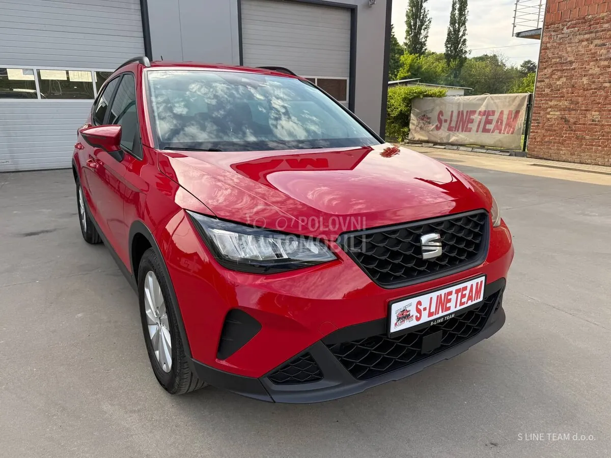 Seat Arona 2022 photo 2