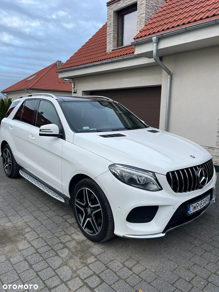 Mercedes-Benz Gle 350 D 2016 photo 2