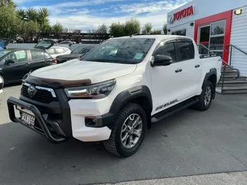 Toyota Hilux 2022 photo 4