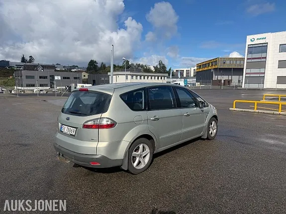 Ford S-Max 2009 photo 3