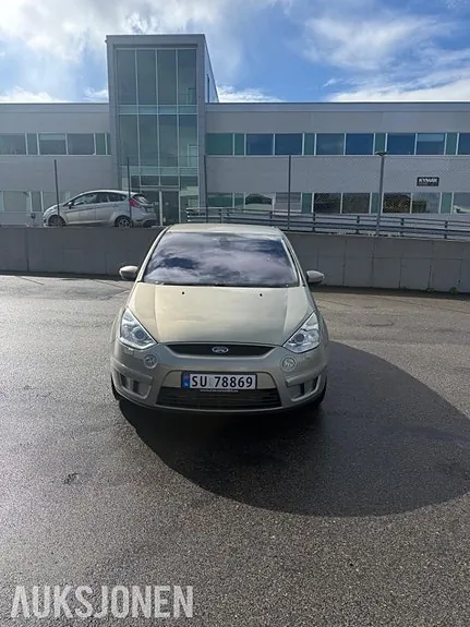 Ford S-Max 2009 photo 2