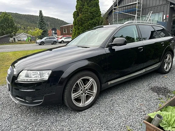 Audi A6 Allroad 2010 photo 2