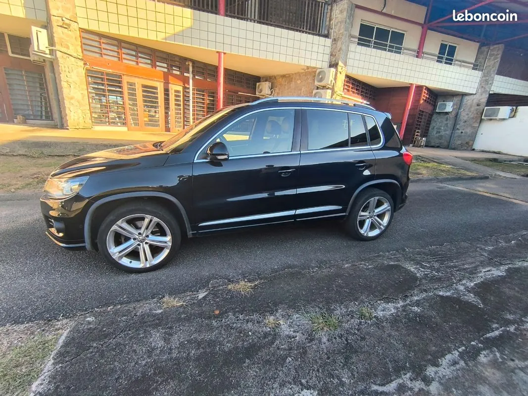 Volkswagen Tiguan 2012 photo 2