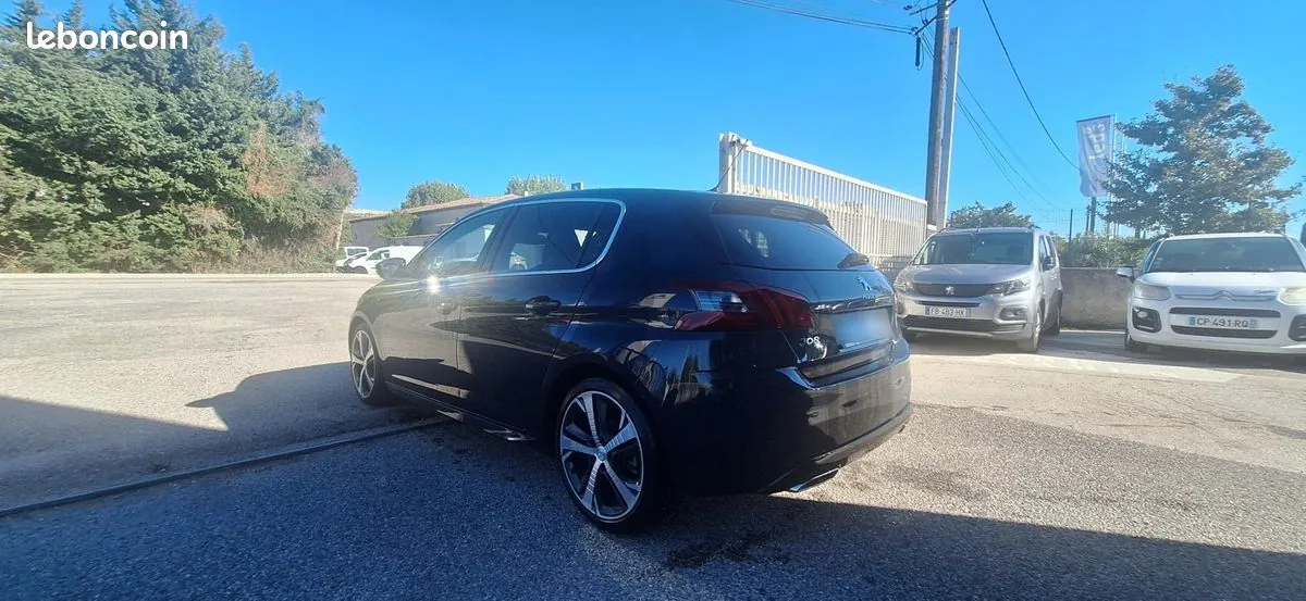 Peugeot 308 2018 photo 3