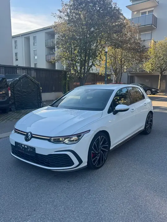 Volkswagen Golf 8 Gti