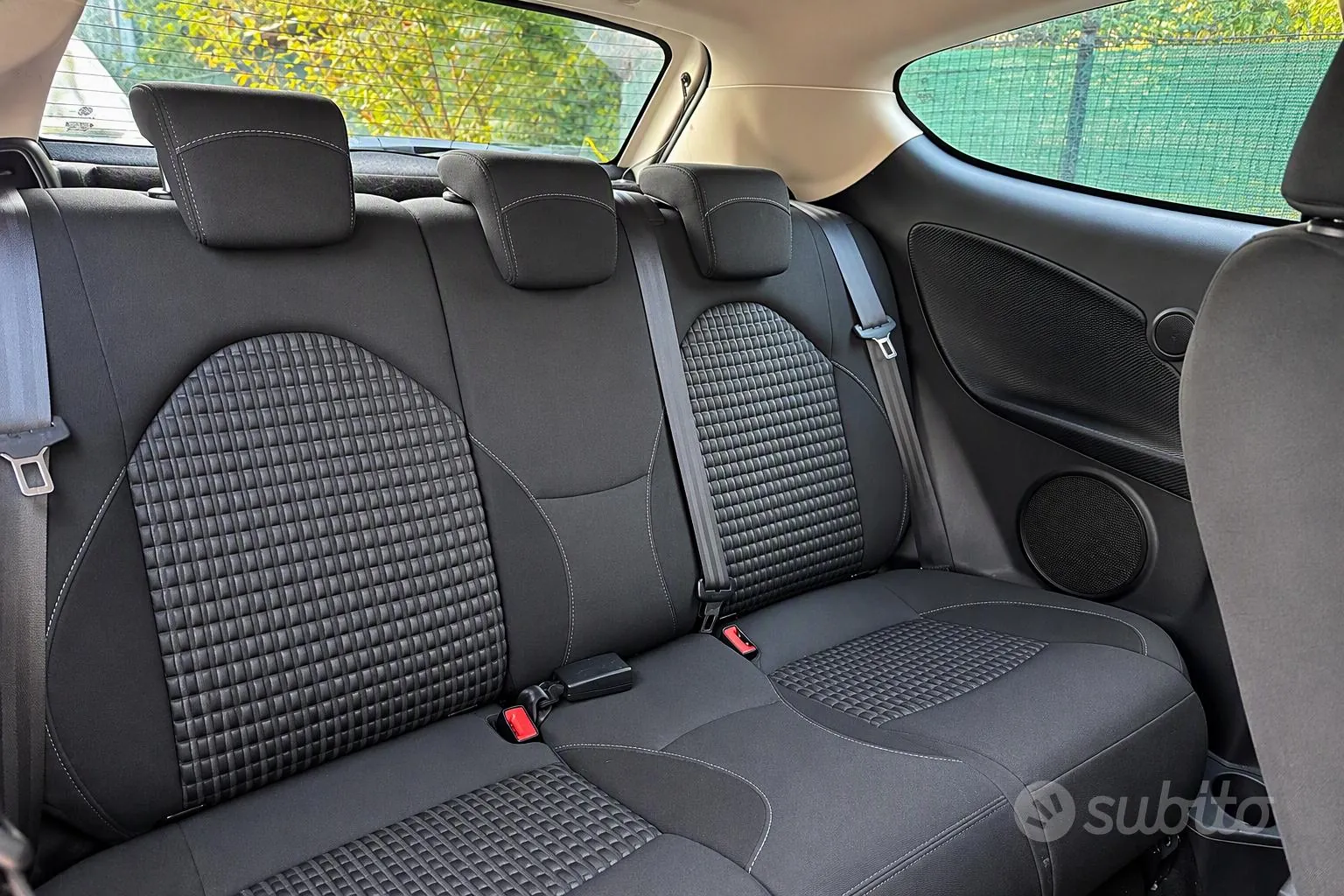 Alfa Romeo Mito 2010 photo 2