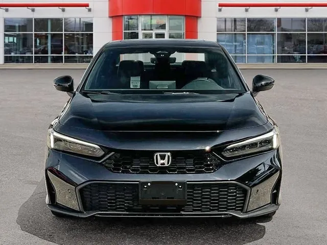 Honda Civic 2026 photo 2