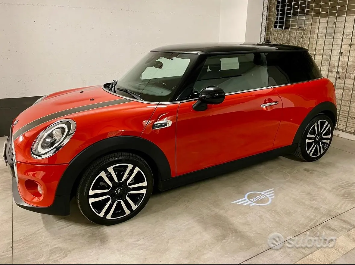 Mini Mini Cooper 2018 photo 2