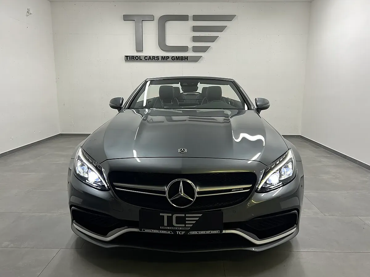 Mercedes-Benz C-Class 2018 photo 2